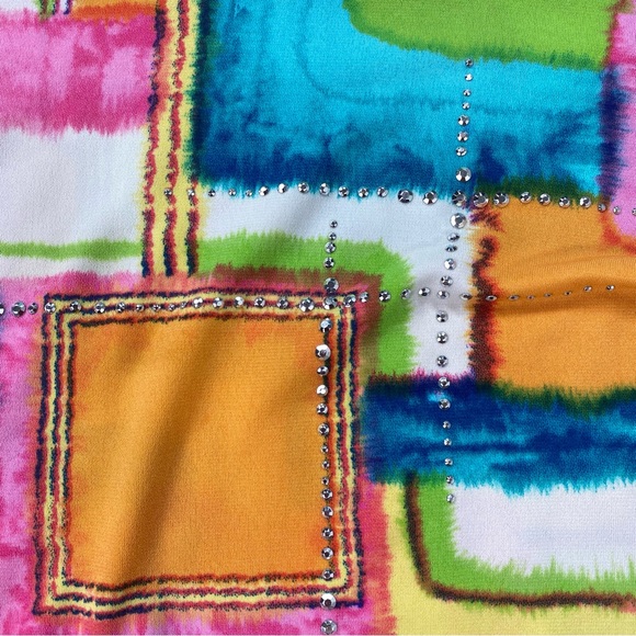 Woman’s Paris Line stretchy bright colored blouse size 1X - Picture 3 of 4